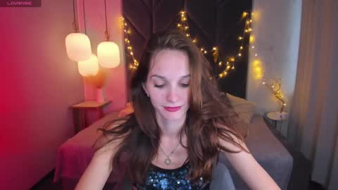 Snapshot of mirandaglow chatting on December 27, 2024, 8:56 am Miranda online show from December 27, 2024, 8:56 am