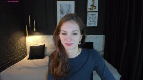 Snapshot of mirandaglow chatting on January 28, 2025, 5:54 am Miranda online show from January 28, 2025, 5:54 am