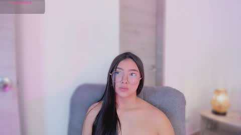 Snapshot of mirandajohnson_ chatting on October 20, 2025, 12:05 pm Miranda online show from October 20, 2025, 12:05 pm