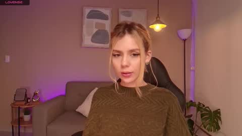 Miranda Shaw online show from February 10, 2025, 2:41 am