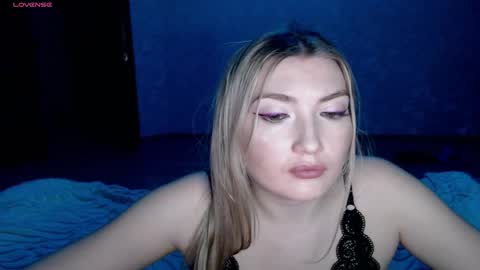 Snapshot of miraroy chatting on March 6, 2026, 6:59 pm Mira online show from March 6, 2026, 6:59 pm