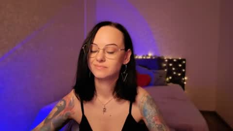 MiraSkyy online show from June 9, 2026, 3:01 pm