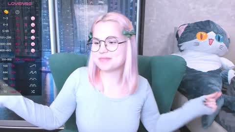 Kira online show from January 12, 2025, 1:11 am