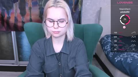 Kira online show from February 3, 2025, 12:47 am