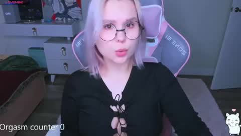 Kira online show from June 21, 2026, 4:53 pm