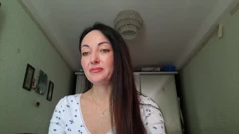 Christina online show from April 25, 2026, 7:44 am