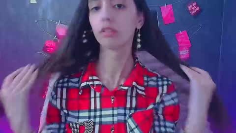Snapshot of miri_miss chatting on May 6, 2026, 11:15 am Miri online show from May 6, 2026, 11:15 am