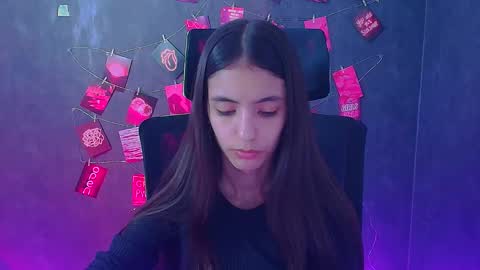 Snapshot of miri_miss chatting on May 8, 2026, 11:37 am Miri online show from May 8, 2026, 11:37 am