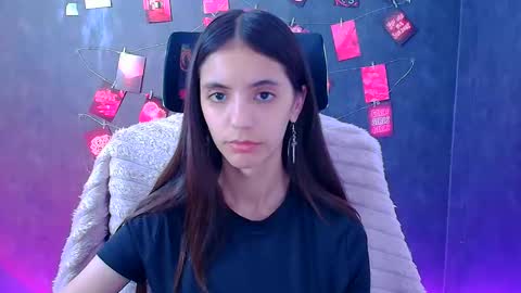 Snapshot of miri_miss chatting on May 21, 2026, 11:06 am Miri online show from May 21, 2026, 11:06 am