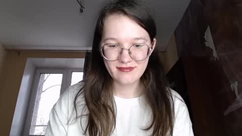 Snapshot of miriamor chatting on January 29, 2025, 10:27 am Mira online show from January 29, 2025, 10:27 am