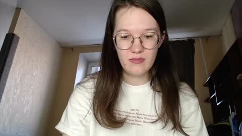 Snapshot of miriamor chatting on February 8, 2025, 7:37 am Mira online show from February 8, 2025, 7:37 am