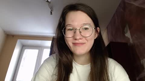 Snapshot of miriamor chatting on February 9, 2025, 7:16 am Mira online show from February 9, 2025, 7:16 am