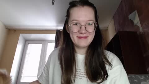 Snapshot of miriamor chatting on February 26, 2025, 7:20 am Mira online show from February 26, 2025, 7:20 am