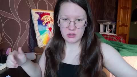 Snapshot of miriamor chatting on November 7, 2025, 8:58 am Mira online show from November 7, 2025, 8:58 am