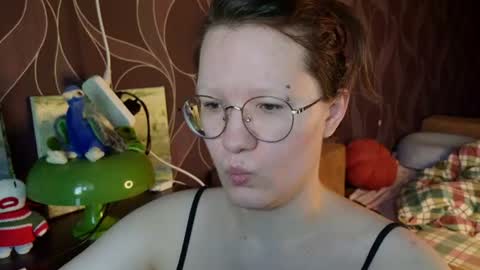 Snapshot of miriamor chatting on July 26, 2026, 8:32 am Mira online show from July 26, 2026, 8:32 am