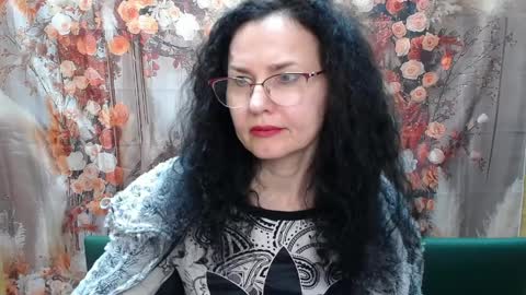 Miroslava Happi online show from April 9, 2026, 6:41 am