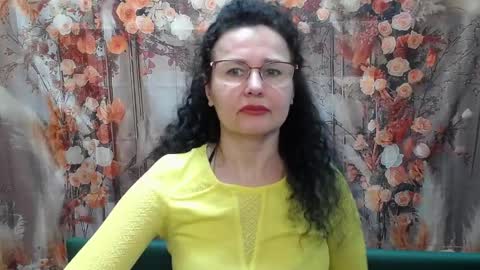 Miroslava Happi online show from April 30, 2026, 6:42 am