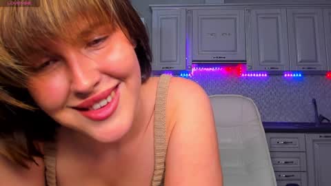 Snapshot of mirrorofsoul chatting on January 17, 2025, 5:53 am Shelley online show from January 17, 2025, 5:53 am