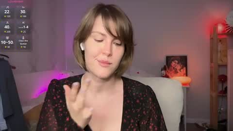 Shelley online show from June 14, 2026, 5:42 am