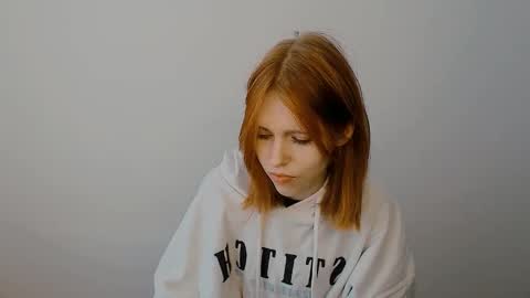 misaki_chan_ online show from September 23, 2025, 6:38 am