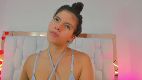 Misaki Kai online show from May 5, 2026, 5:48 am