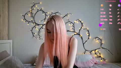 Snapshot of misamew chatting on February 16, 2026, 8:10 am MisaMew online show from February 16, 2026, 8:10 am