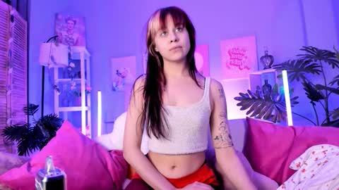 Snapshot of misapage chatting on September 19, 2025, 12:56 am Misa online show from September 19, 2025, 12:56 am