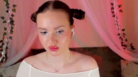 Misha online show from December 25, 2024, 7:24 pm