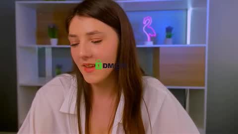 mishel shy online show from March 12, 2026, 6:52 am