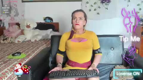 Mishell Bons online show from June 9, 2026, 11:16 pm