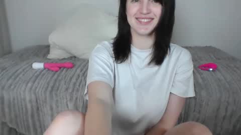 Elora online show from February 11, 2026, 6:29 am