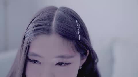 Snapshot of miso_misa chatting on December 3, 2025, 8:23 am Misa online show from December 3, 2025, 8:23 am