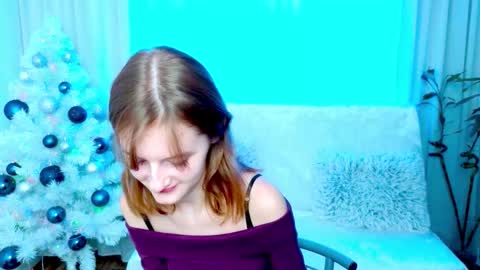 Alisa NONNUDE online show from December 19, 2025, 8:32 am