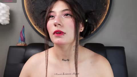 Snapshot of miss___charlotte chatting on May 29, 2026, 6:06 pm Charlotte online show from May 29, 2026, 6:06 pm