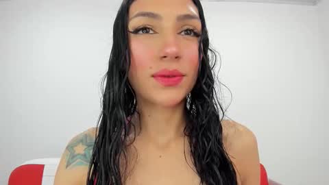 Snapshot of miss___evangeline chatting on November 10, 2025, 11:09 am Evangeline online show from November 10, 2025, 11:09 am