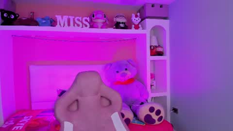 Snapshot of miss___megan chatting on July 16, 2026, 2:39 am Megan online show from July 16, 2026, 2:39 am