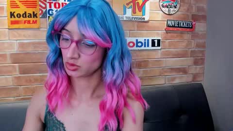 Salome online show from January 13, 2026, 1:49 pm