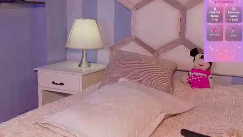 Snapshot of miss__jones_ chatting on July 28, 2026, 3:21 pm miss__jones_ online show from July 28, 2026, 3:21 pm