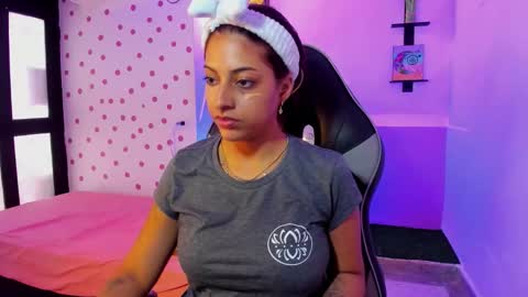 Snapshot of miss_akemi chatting on September 10, 2025, 1:33 pm Akemi 3 online show from September 10, 2025, 1:33 pm