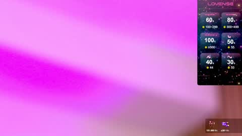 Snapshot of miss_ambrer chatting on December 18, 2024, 7:15 am Amber online show from December 18, 2024, 7:15 am