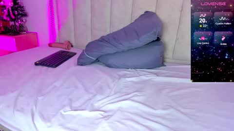 Snapshot of miss_ambrer chatting on December 19, 2024, 8:02 am Amber online show from December 19, 2024, 8:02 am