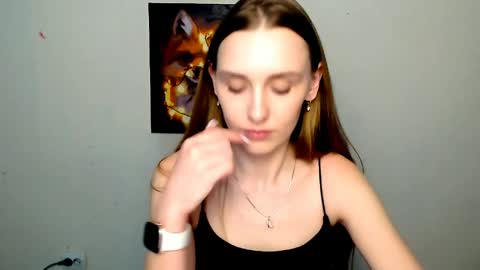 Angelina online show from May 23, 2026, 5:23 am