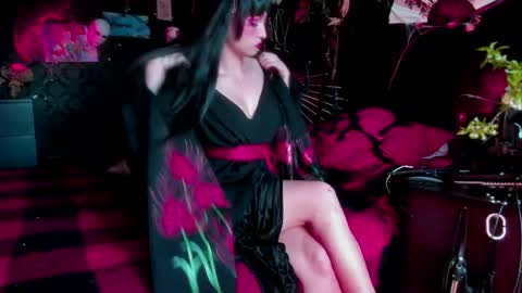 Snapshot of miss_asmodeus chatting on May 14, 2026, 2:57 pm missAsmodeus online show from May 14, 2026, 2:57 pm