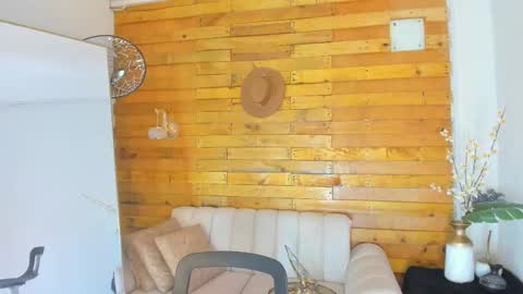 Snapshot of miss_brenda_ chatting on November 3, 2025, 2:46 am Camila online show from November 3, 2025, 2:46 am