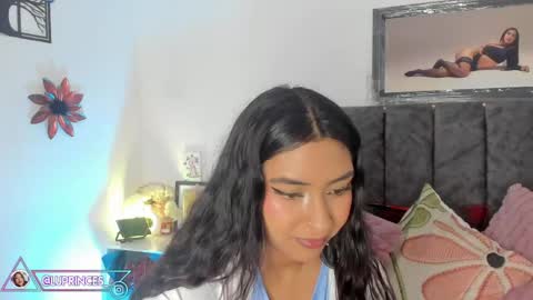 lucy 3 online show from April 29, 2026, 1:53 am