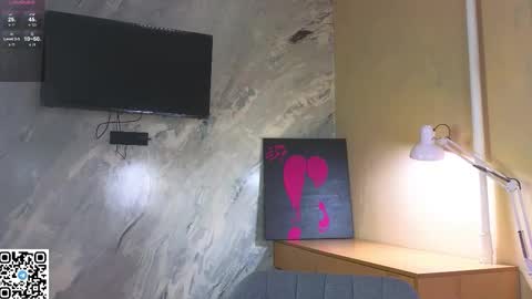 Sandy online show from October 11, 2025, 12:32 am