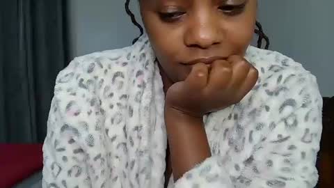 Snapshot of miss_candy7 chatting on January 7, 2025, 12:03 am Candy online show from January 7, 2025, 12:03 am