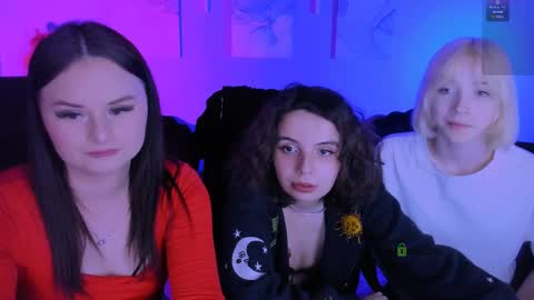 miss_courtney online show from April 23, 2026, 12:29 pm