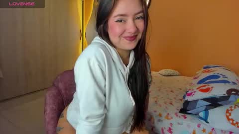 Snapshot of miss_crhys chatting on April 17, 2026, 4:21 pm Chryss online show from April 17, 2026, 4:21 pm