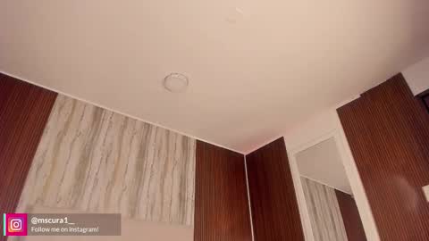 CANDELA CASTRO  online show from February 16, 2026, 1:07 pm